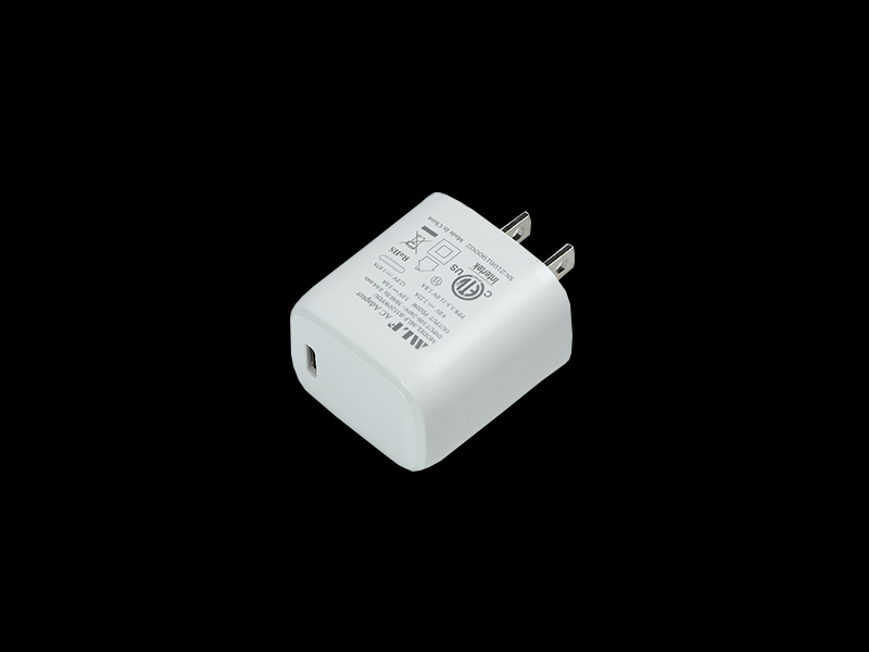 B35 PD20W 充電器美規