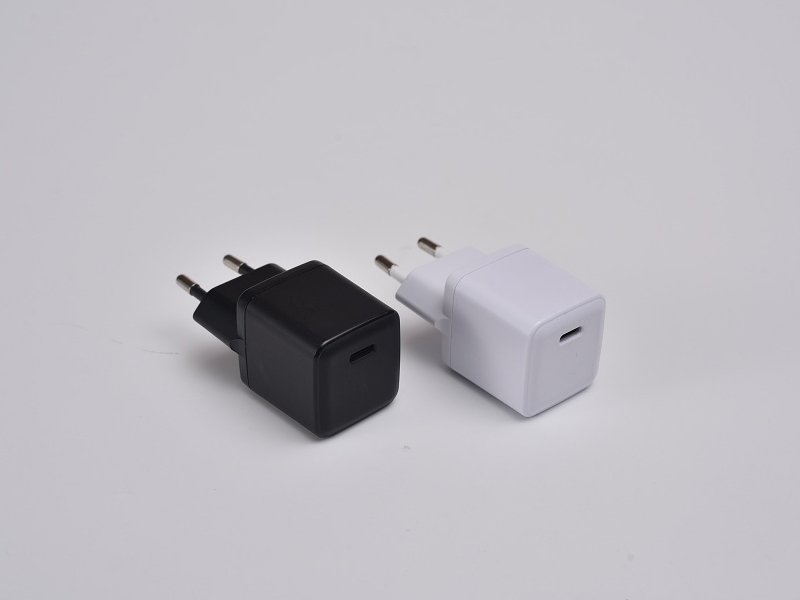 B46 GaN30W PD20W充電器