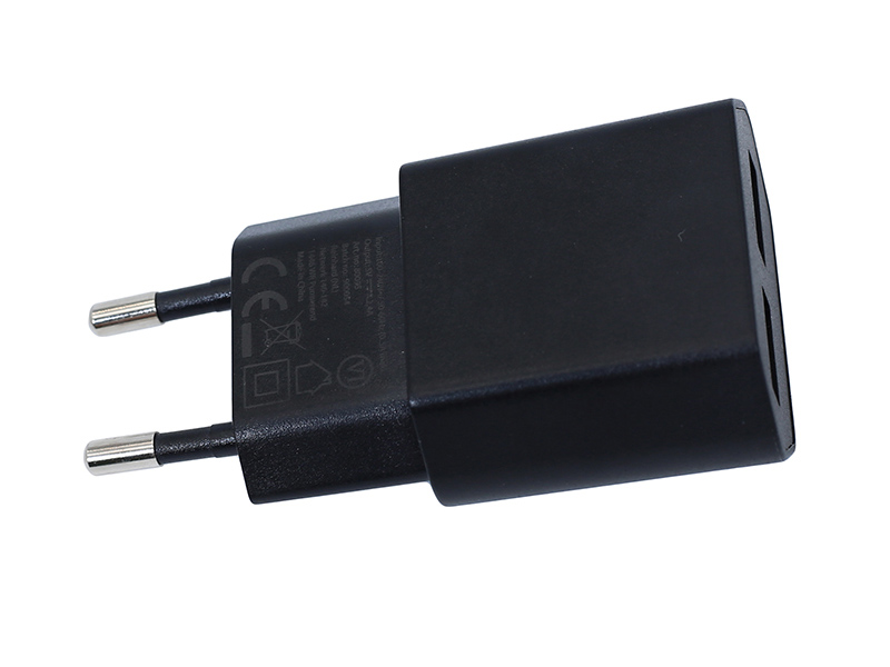 B32 5V2.4A 2USB CE